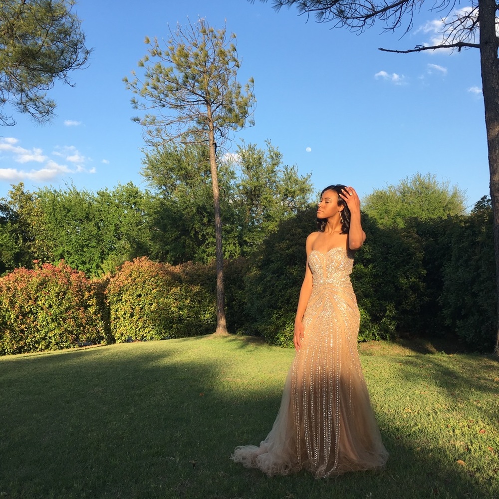 Prom Dress - Picture 2 of 4